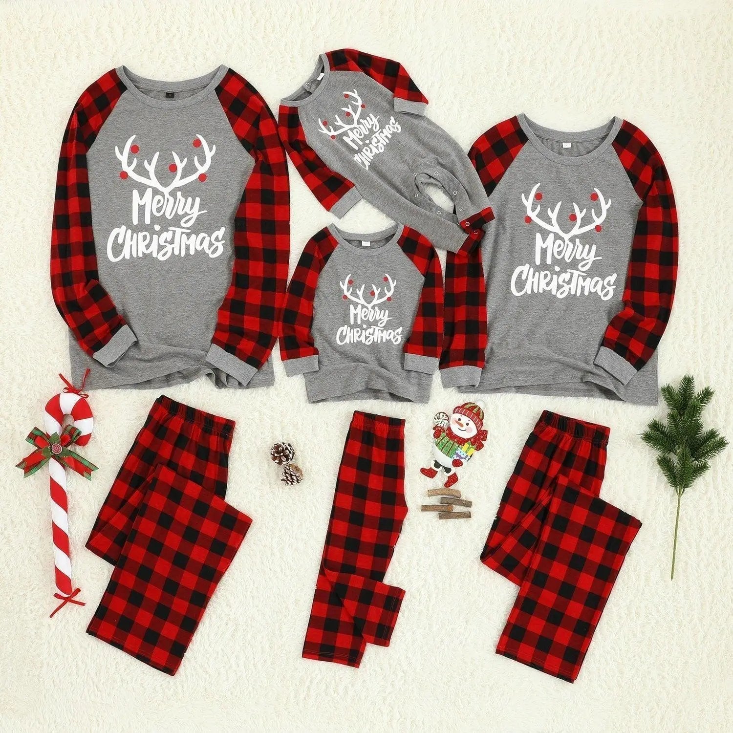 Christmas Family Matching Deer Print Plaid Pajamas Two Pieces Set - Pajamasbuy