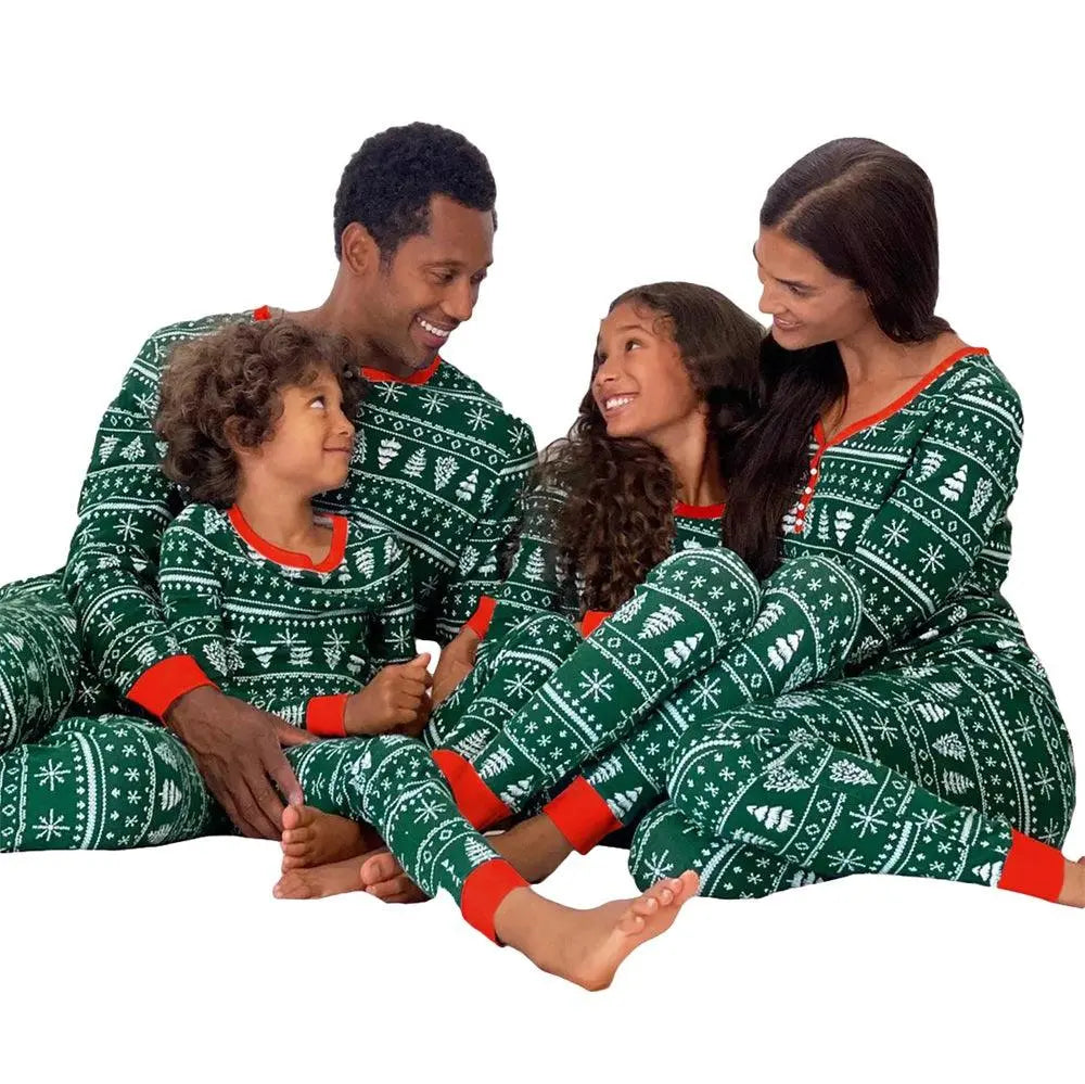 Christmas Family Matching Pajamas Green Snowflake Xmas Tree Print - Pajamasbuy