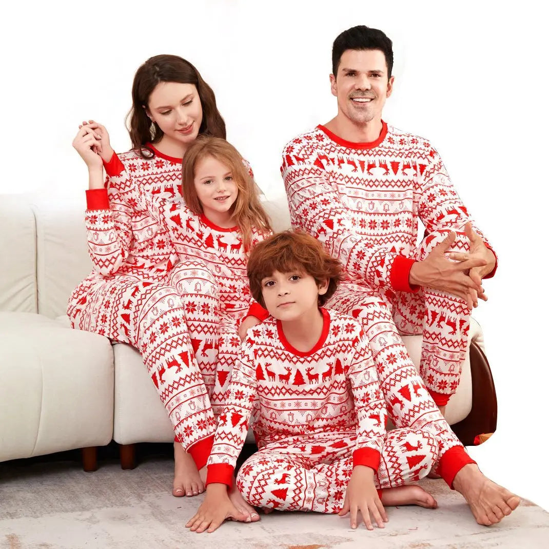 Elk Cartoon Print Crew Neck Christmas Family Matching Pajamas Party Sets - Pajamasbuy